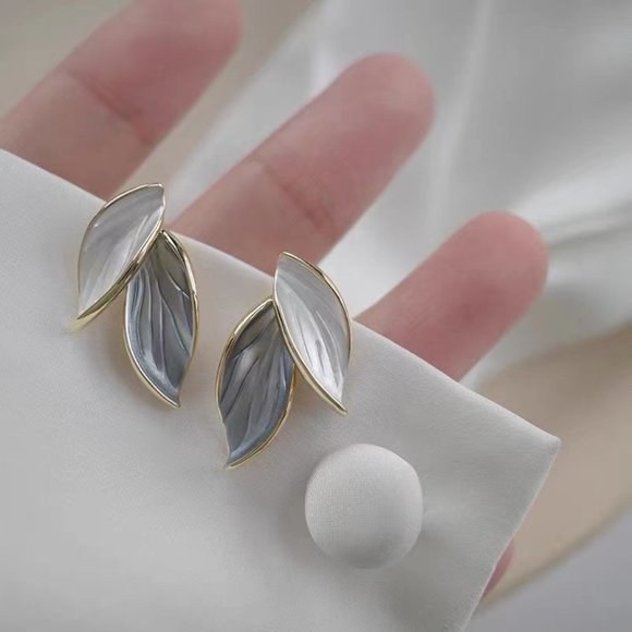 (BI) leaves earrings - Picture 1 of 5